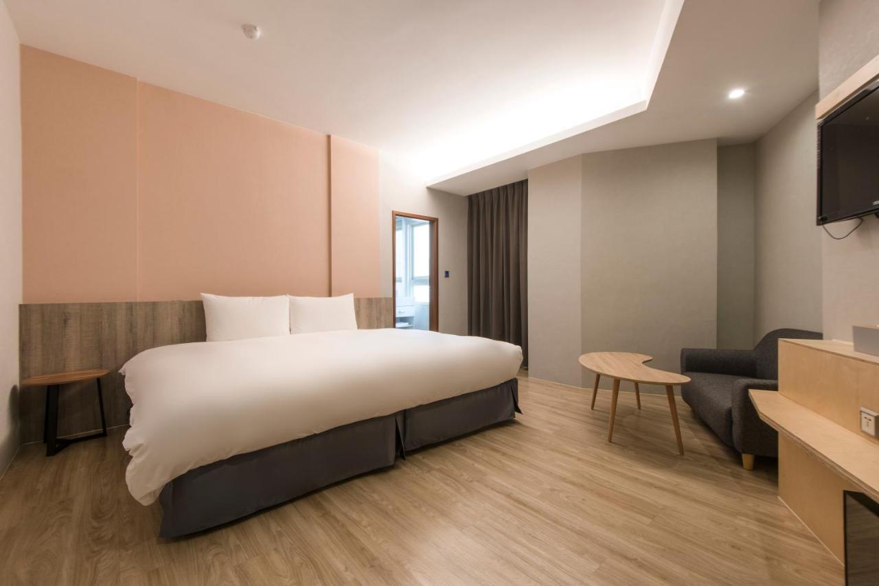 Sparrow Hotel Tajcshung Kültér fotó