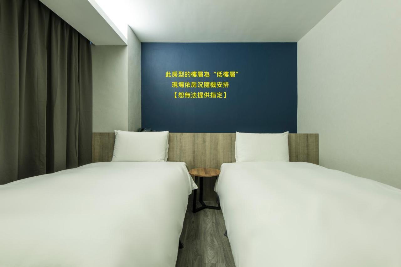 Sparrow Hotel Tajcshung Kültér fotó